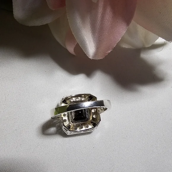 Black Spinel Ring - Picture 14 of 16